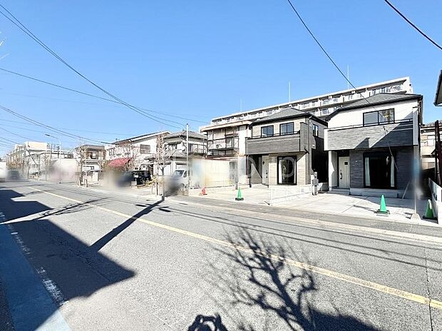 見通しの良さとともに、街並みに開放感を与えてくれます。 