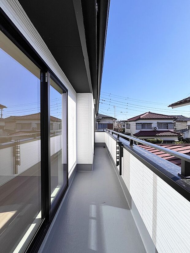 風通しの良いバルコニー