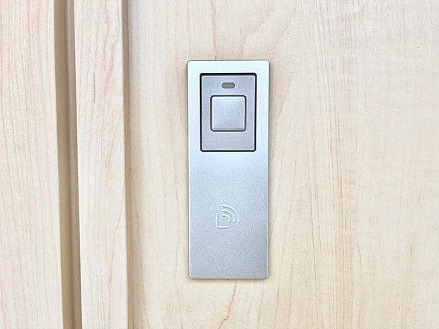 ラクラク開錠！スマートコントロールキー。