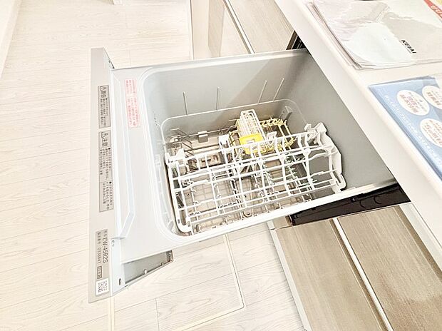 面倒なお片づけは食洗機にお任せ!家事の負担が減って、時間にも気持ちにもゆとりができます。