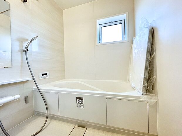 一日の疲れを癒やす大切なバスタイム。ゆっくりとお風呂を楽しんで疲れをとりたいですね！  