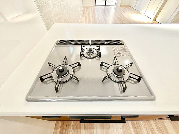 三口ガスコンロでお料理が一気にはかどりそう。