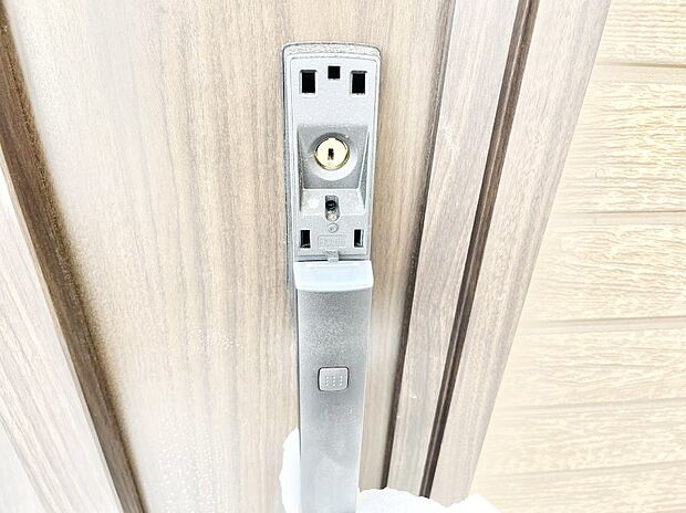 スマートに開錠できる電子キー