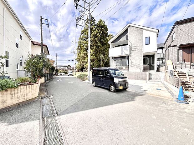 たっぷりの陽光と心地よい風が舞い込む住まい 