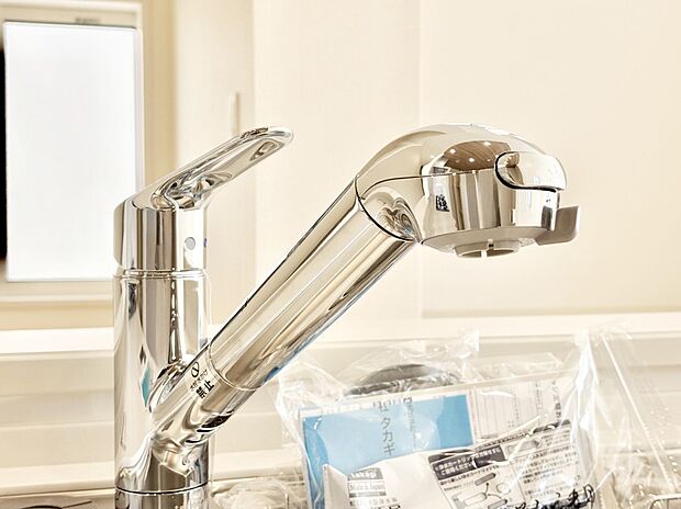 いつでも清潔なおいしいお水を。一つの水栓で水道水と浄水を使い分け。