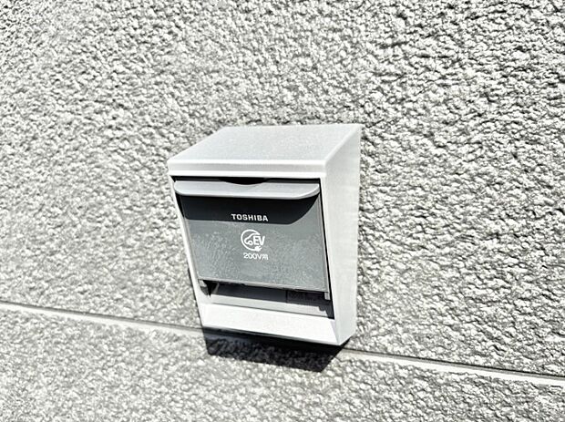 EV充電用屋外コンセント 。