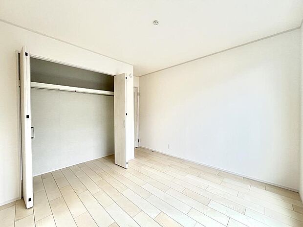 収納が充実しているので居住スペースを広々使えます