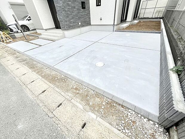 生活に欠かせない駐車スペース。