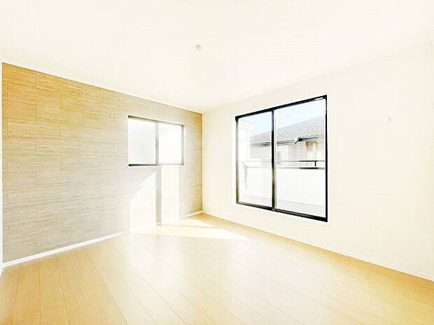 アクセントクロスがオシャレ！プライベート時間も充実しそうな主寝室！