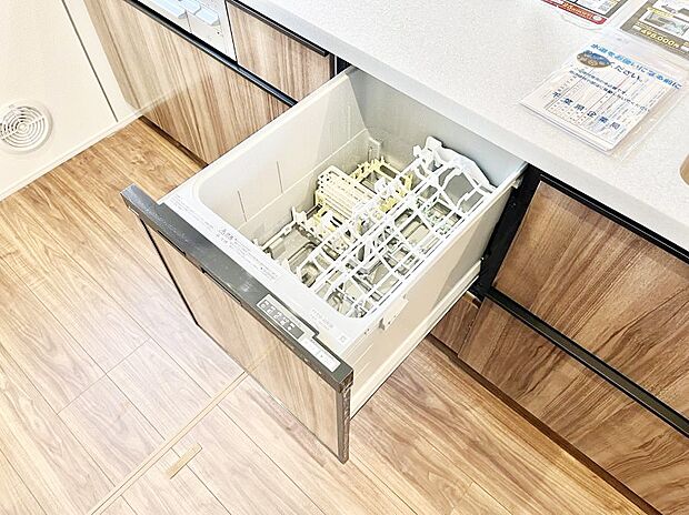 面倒なお片づけは食洗機にお任せ!家事の負担が減って、時間にも気持ちにもゆとりができます。