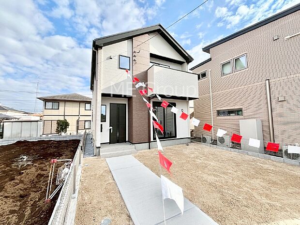 溢れる陽光でご家族の笑顔も輝く  　