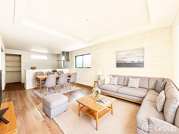 落ち着いた雰囲気のＬＤＫは家族みんなの快適空間※家具はCGです