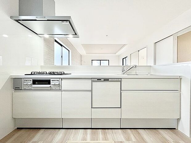 ゆとりあるキッチンではご家族と楽しくお料理ができます。