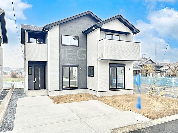 洗練された外観、上質な住空間が広がる室内は永く安心して過ごせる住居です。