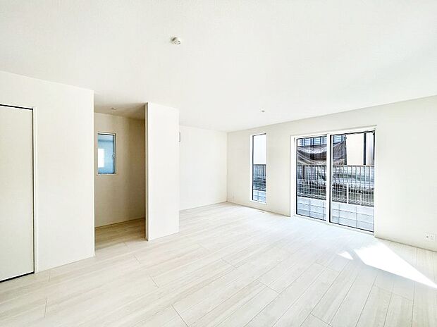 家族の笑顔が自然と生まれてくる、そんな雰囲気のダイニングに仕上がっています 