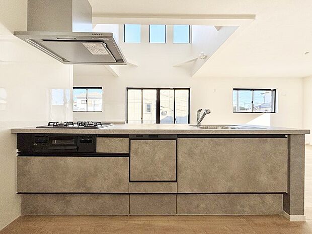 お料理を効率的に、楽しく！システムキッチン