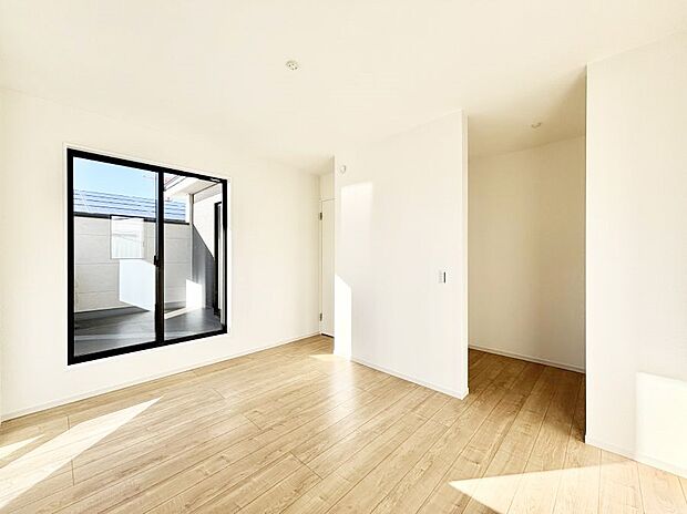 収納が充実しているので居住スペースを広々使えます