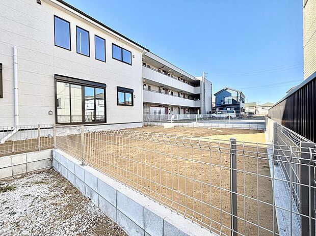 明るさたっぷりのお庭