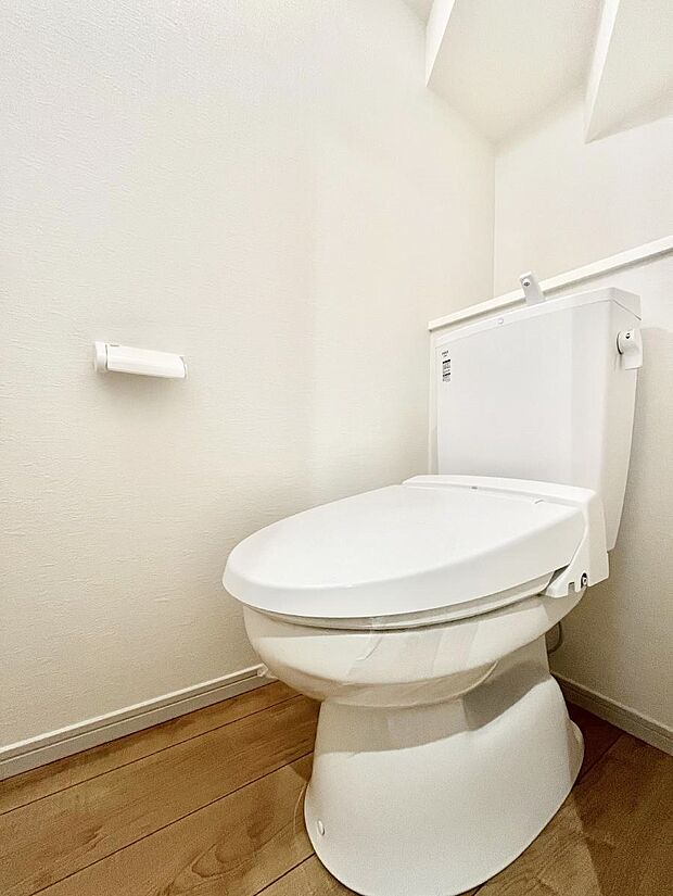 白を基調とした清潔感のある落ち着ける空間