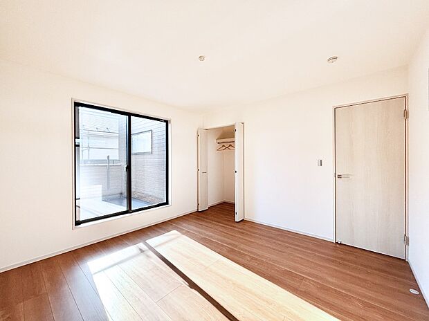 収納が充実しているので居住スペースを広々使えます