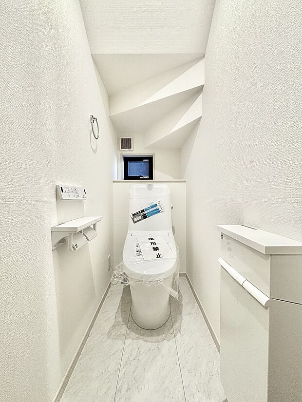 トイレは1階と2階それぞれに配置されていてとても便利です。 