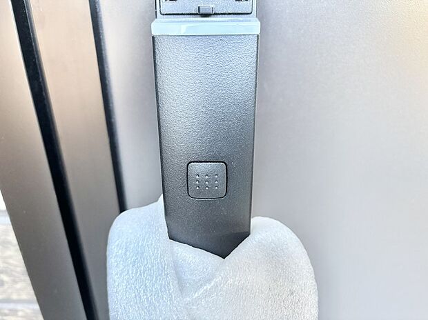 ラクラク開錠！スマートコントロールキー。