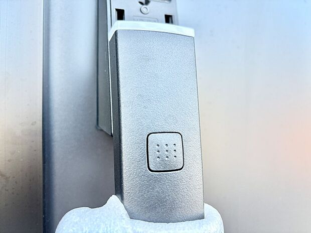 ラクラク開錠!スマートコントロールキー。