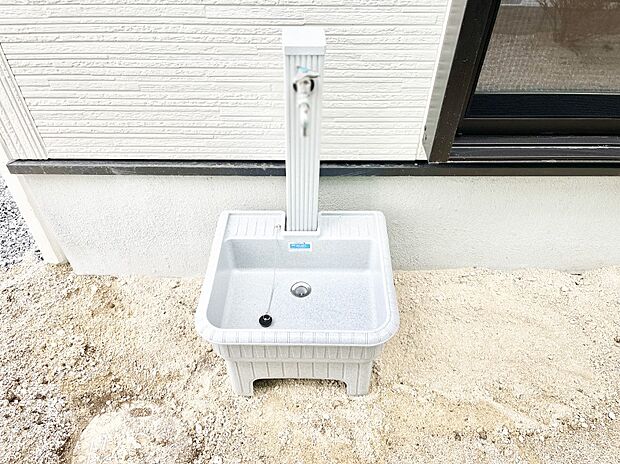 ガーデニングやお掃除に便利な外水栓