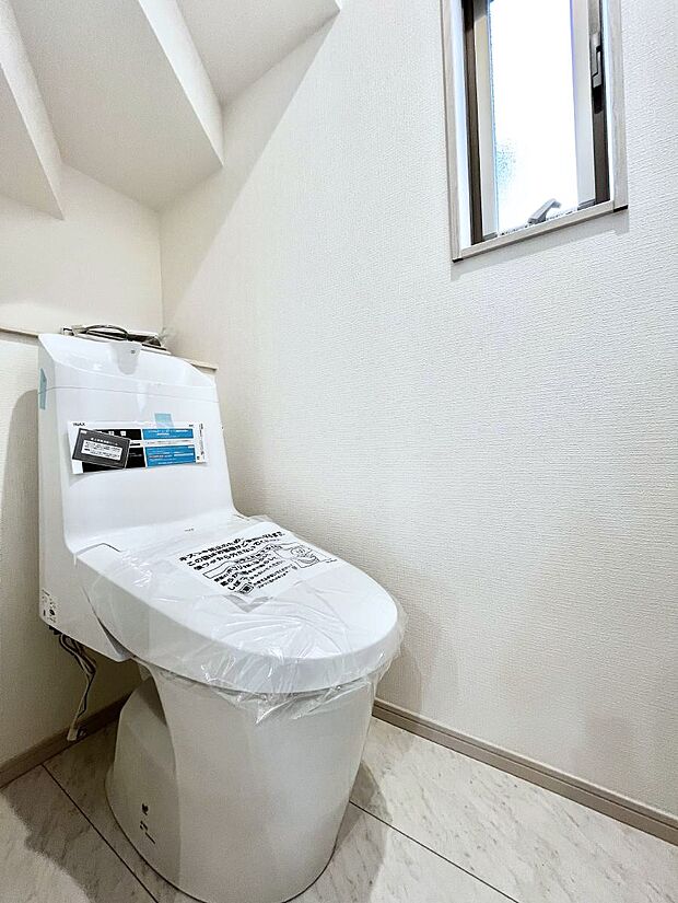 トイレは安心の2箇所!朝のバタバタも一安心です。