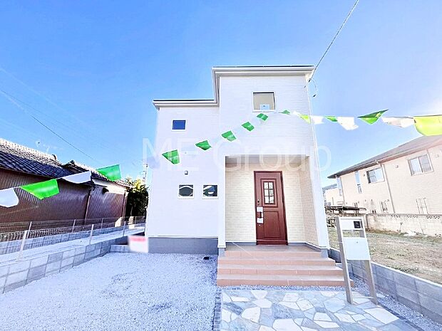 上質感あふれる外観デザイン。魅力の住まいを実現。