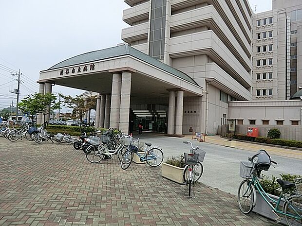 病院 1400m 越谷市立病院