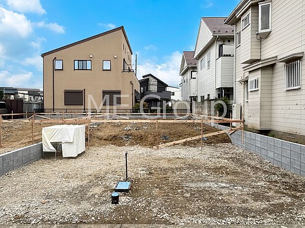 溢れる陽光でご家族の笑顔も輝く