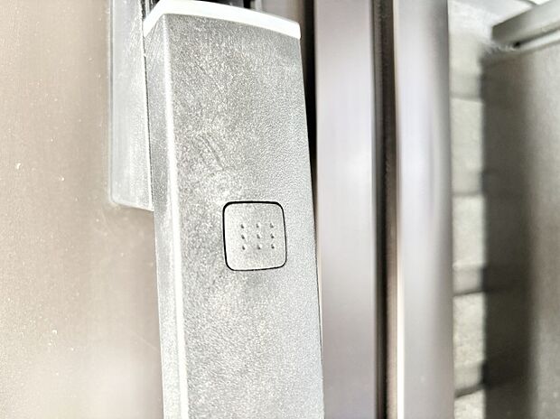 ラクラク開錠!スマートコントロールキー。