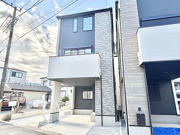 洗練された外観、上質な住空間が広がる室内は永く安心して過ごせる住居です。