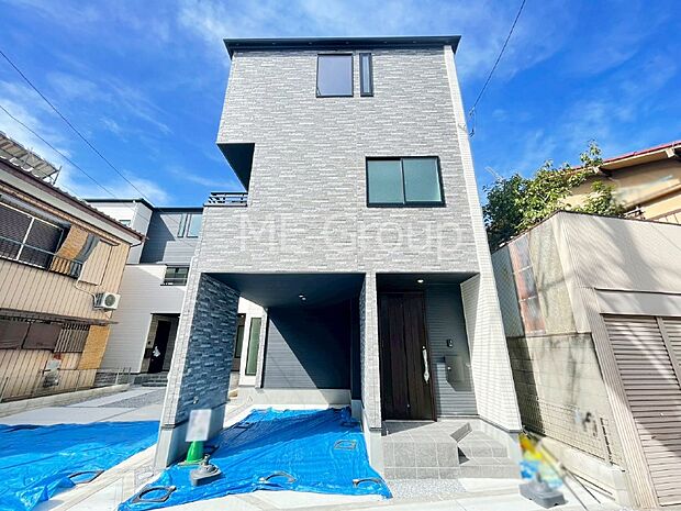 上質感あふれる外観デザイン。魅力の住まいを実現。