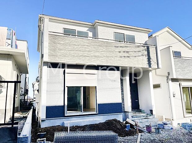 溢れる陽光でご家族の笑顔も輝く  