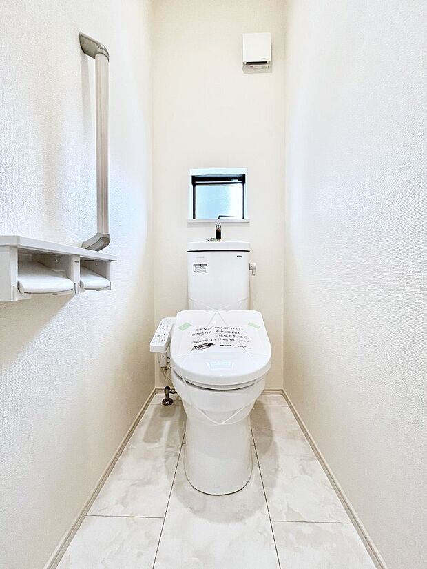 トイレは1階と2階それぞれに配置されていてとても便利です。