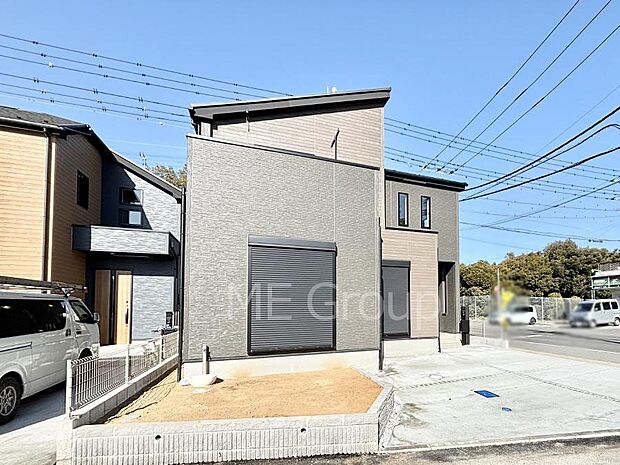 溢れる陽光でご家族の笑顔も輝く