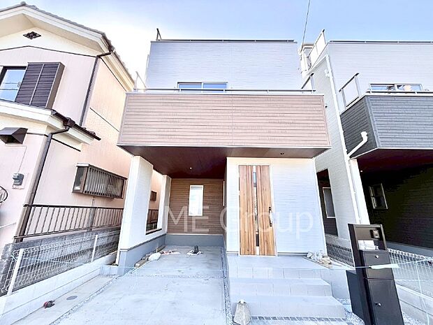 洗練された外観、上質な住空間が広がる室内は永く安心して過ごせる住居です。