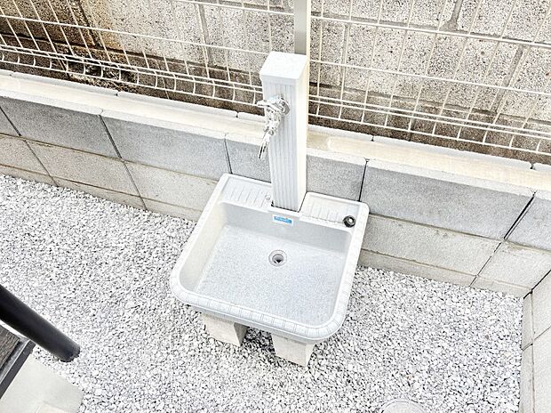 ガーデニングやお掃除に便利な外水栓