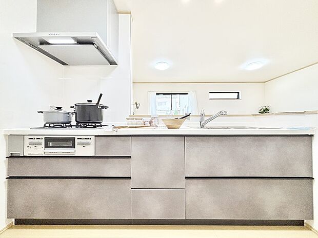 お料理を効率的に、楽しく！システムキッチン