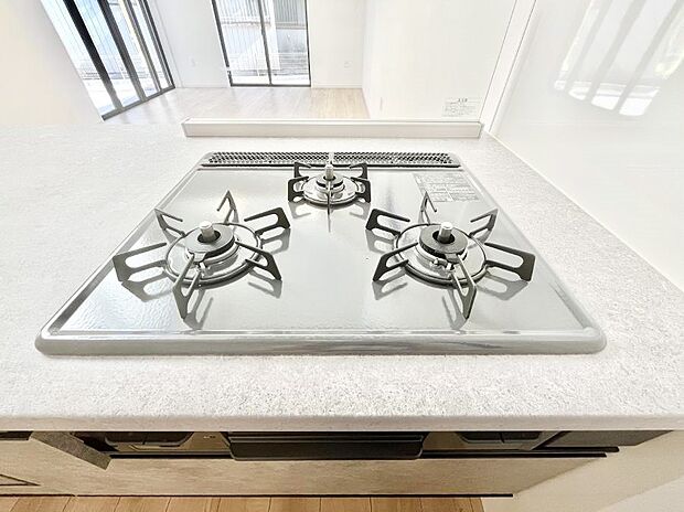 三口ガスコンロでお料理が一気にはかどりそう。