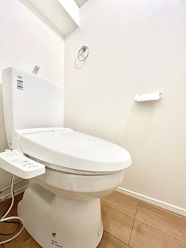 トイレは安心の2箇所!朝のバタバタも一安心です。