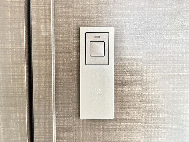 スマートに開錠できる電子キー