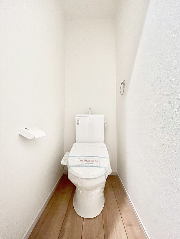 トイレは1階と2階それぞれに配置されていてとても便利です。 