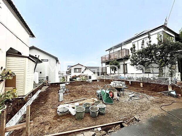 小中学校まで徒歩7分で安心です!