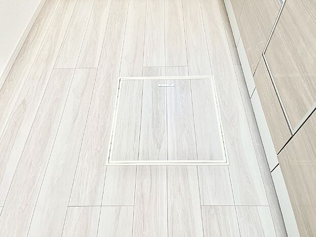 床下収納付き！日用品・非常用品の収納にも大活躍。