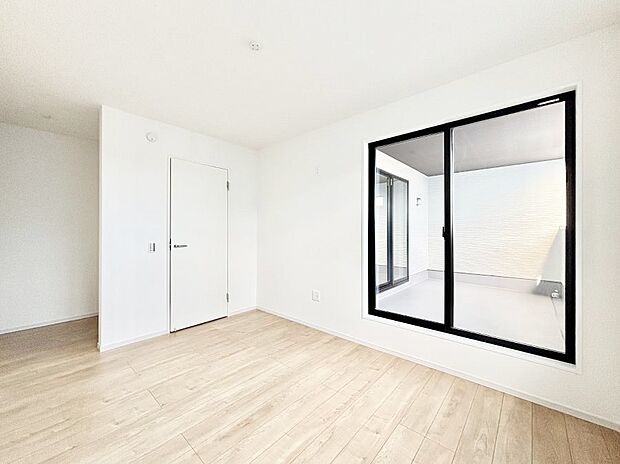 収納が充実しているので居住スペースを広々使えます