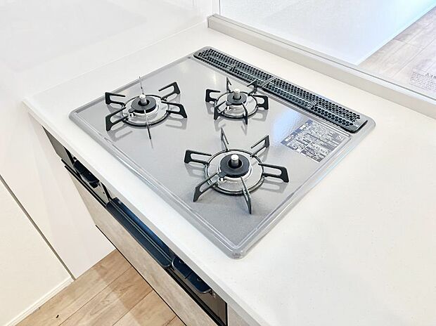 三口ガスコンロでお料理が一気にはかどりそう。