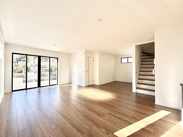 リビング階段が家族の笑顔と会話をつないでくれます